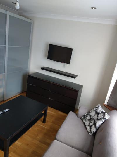**Studio/en-suite big TWIN double/huge wardrobes** Main Photo