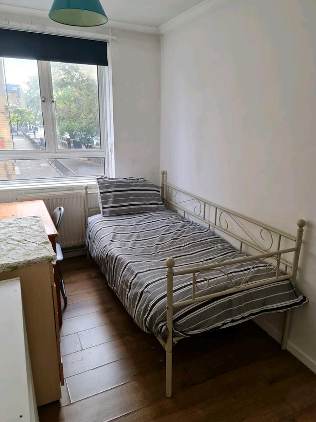 Lovely flat located 2mins from Camden station** Main Photo