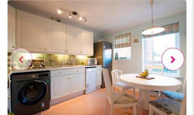 Riverside double room with same level bathroom Main Photo