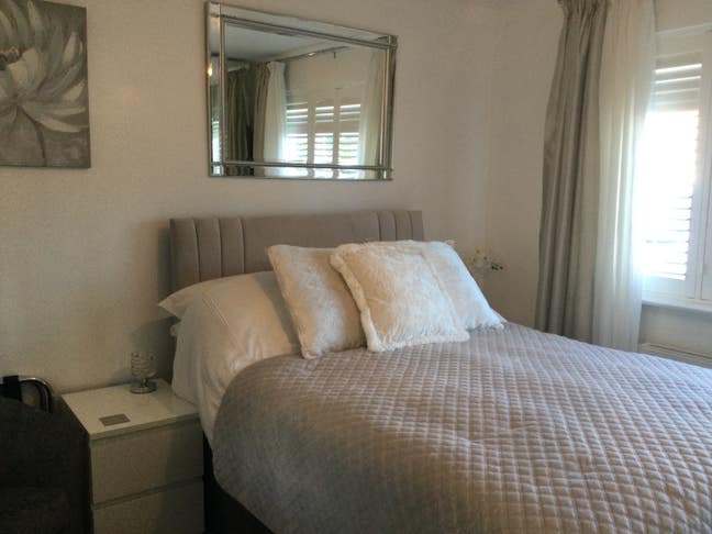 Super room near  to Whiteley,Segensworth business  Main Photo