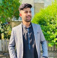   Looking for room or buddy-up for new flat” Main Photo