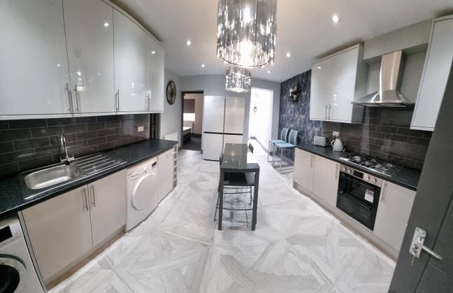  High quality Ensuite double room Main Photo