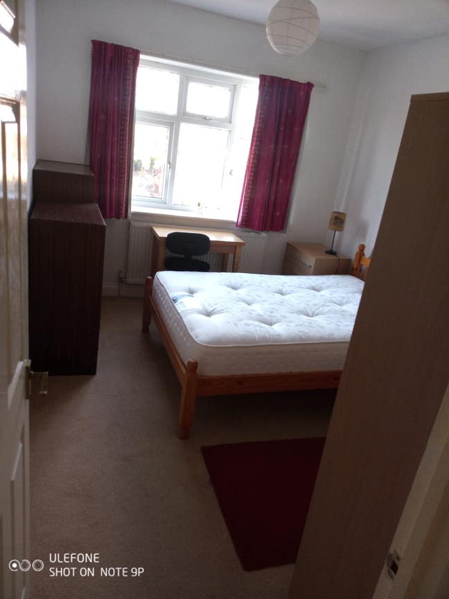 Room to rent in a gay household Main Photo