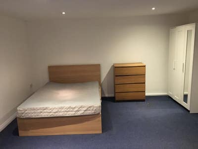 Large Double Room in Primrose Hill House Share Main Photo
