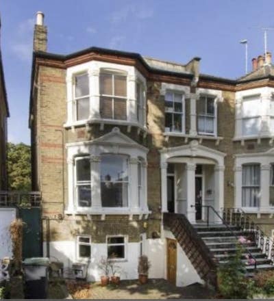 1 Bed Flat Victorian House with Garden & Patio Main Photo
