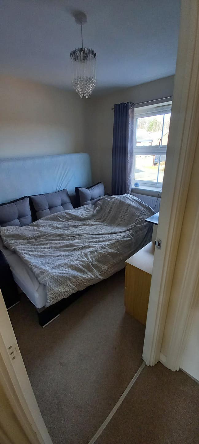 Spacious double room semi rural Main Photo