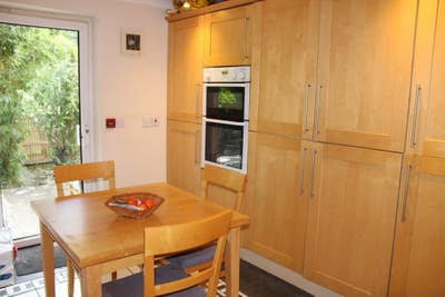 Large double rooms in City centre house Main Photo