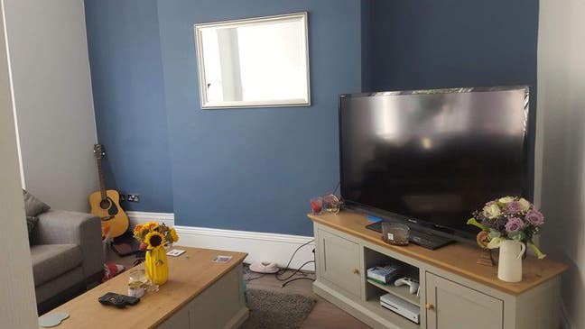 Large Double room and attic room - Bills included  Main Photo