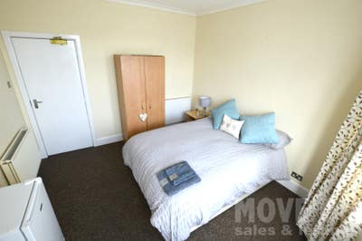 Furnished, Double Room to Rent Parkstone Main Photo