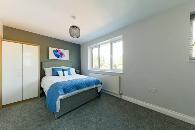 St Marys House - Fantastic Double Ensuite! Main Photo