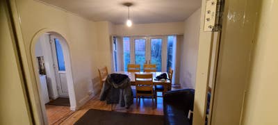 Single Room 10mins from Airport Main Photo