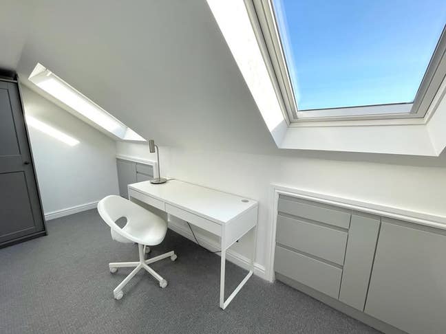 Bedroom E – Premium En-Suite “Penthouse” Room Main Photo