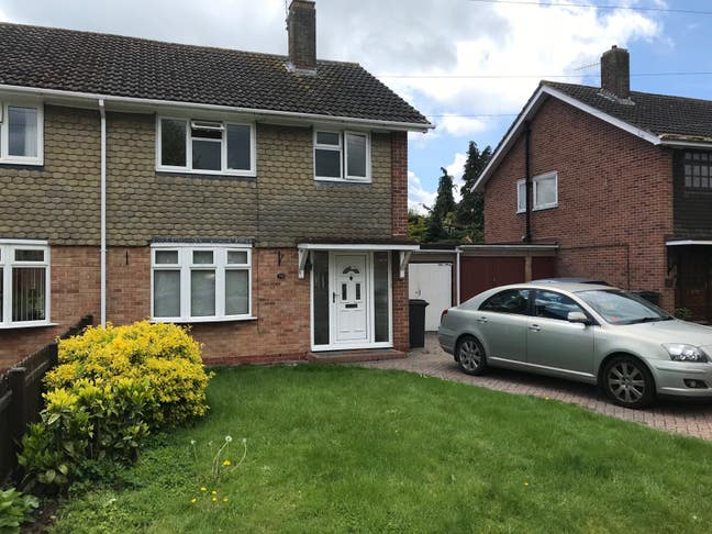 Single room close to town incl bills! Main Photo