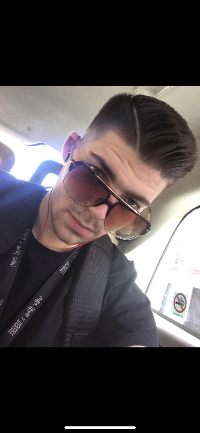 27 year old Male seeks a single or double room Main Photo