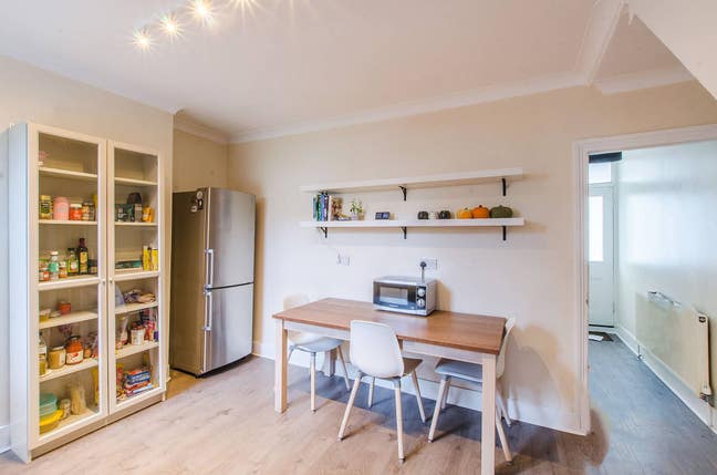 Cosy Large double room available in Greenwich! Main Photo