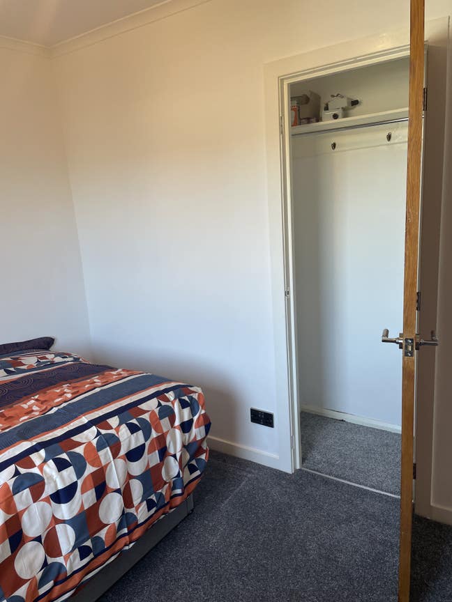 Double Room to let in 2 bed room flat Main Photo