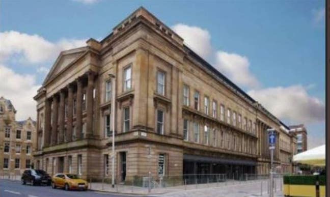 En Suite Bedroom in Penthouse in Merchant City  Main Photo