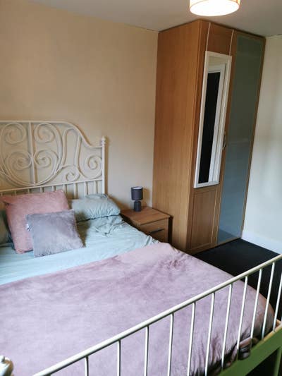 Double room to rent *not in Edinburgh* Main Photo