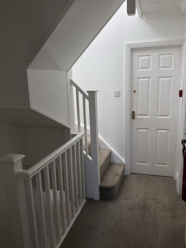 Furnished Double en-suite  Room   Main Photo