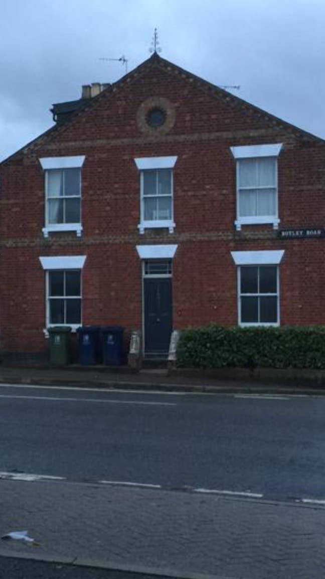 Sociable Houseshare Very Central Riverside House Main Photo