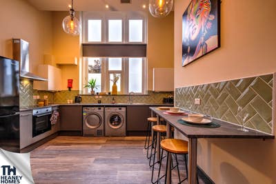 Shared Living on Another Level- Ensuite rooms   Main Photo