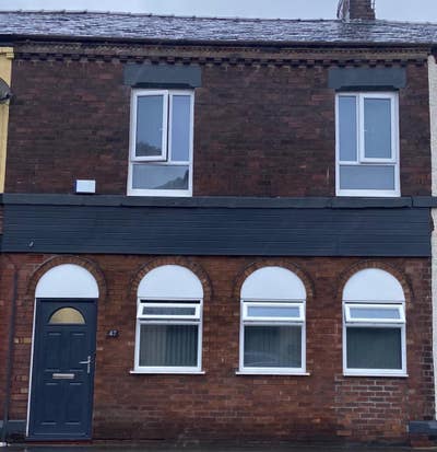 Large double bedroom available &pound;120 per week Main Photo