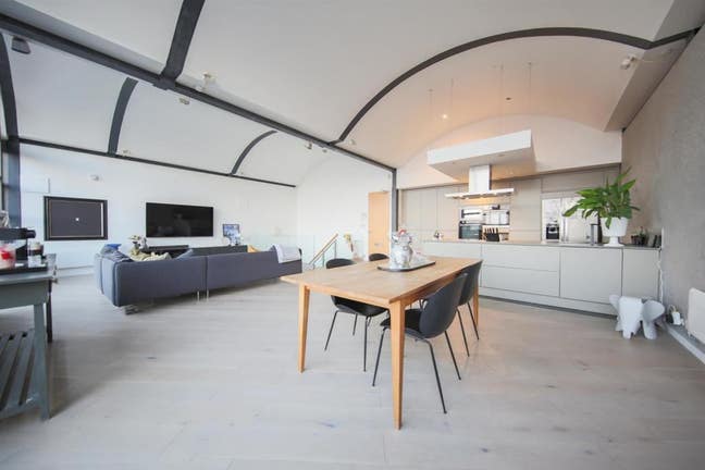 Luxury Duplex Penthouse in Central Manchester Main Photo