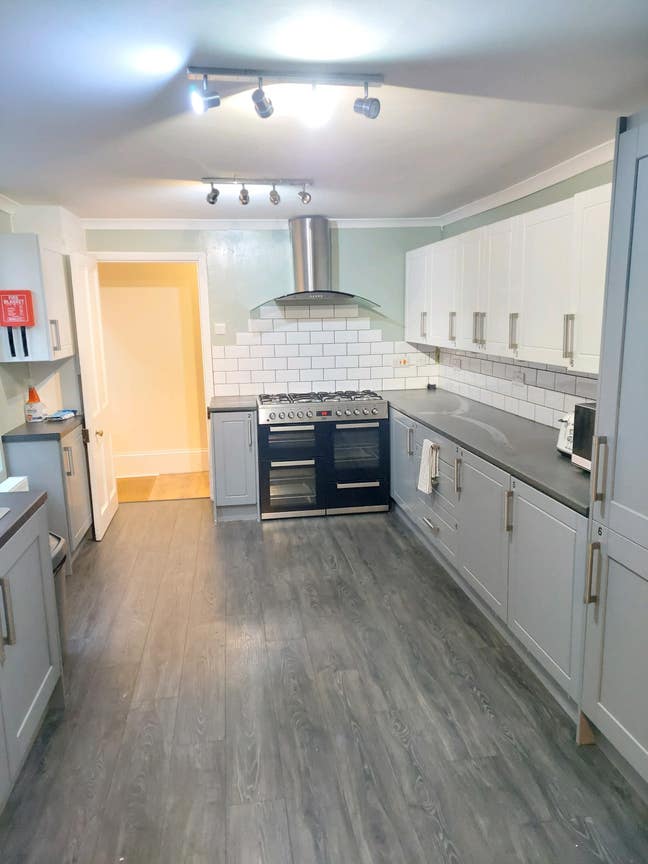 Church House -Superior quality guest rooms for HPC Main Photo