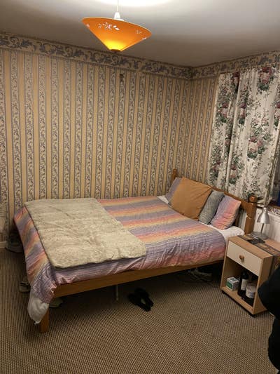 Nice clean house in good location Main Photo