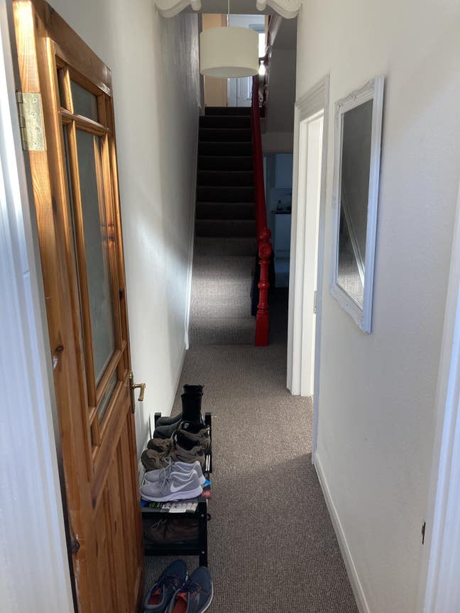 4 bedroom 2 bathroom House share Main Photo