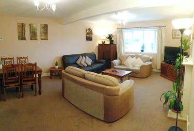 Double rooms, garden, shed, games building Main Photo