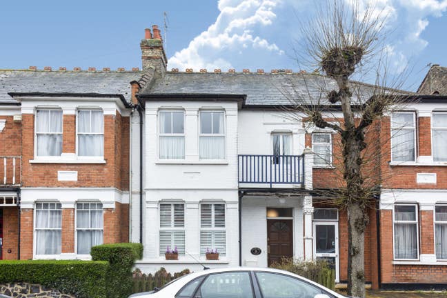 Fallow Court Avenue Main Photo