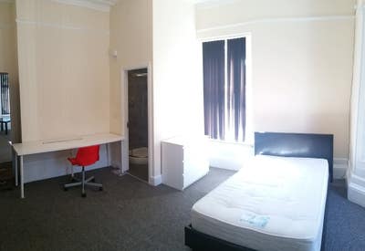 Spacious Double Beds Available, Main Photo