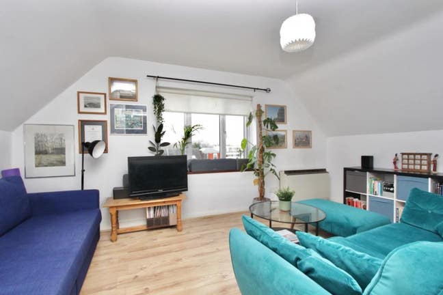 Beautiful and modern one bedroom flat Main Photo