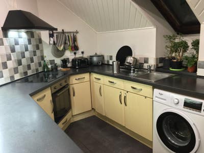 Bright double room  Main Photo