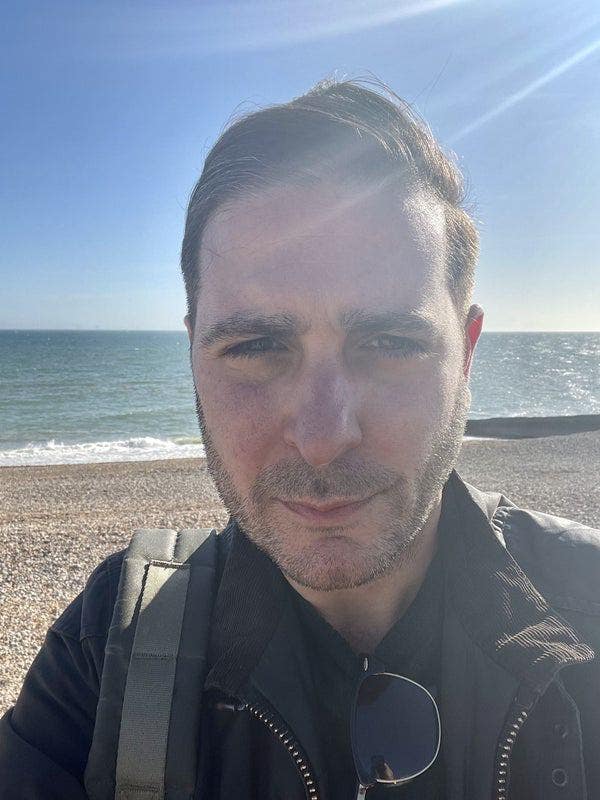 Professional M, looking for a double room. Main Photo
