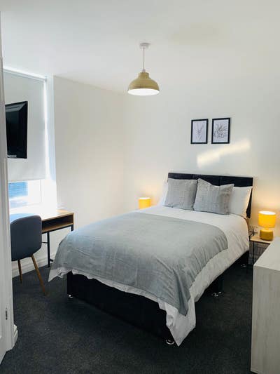 🏡Modern Luxury En-Suite  ☀️ Main Photo