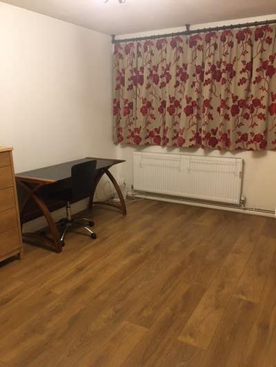 Massive Double room bills & cleaning inc. Main Photo