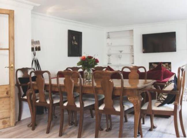 Double Clapham - Month May -1 flatmate, all bills  Main Photo