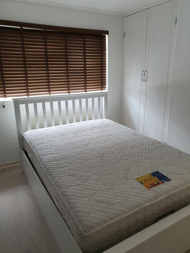Double room for Rent (&pound;700 bills incl.) Main Photo