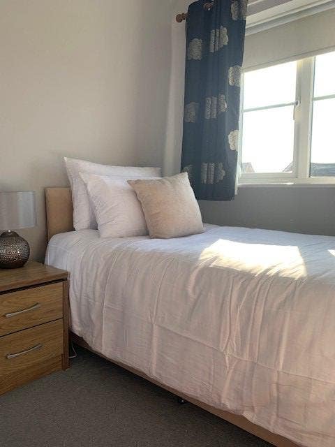 Comfortable Modern House Share - Bills Inc! Main Photo