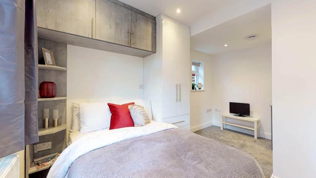 Brilliant New Studio!!! Main Photo