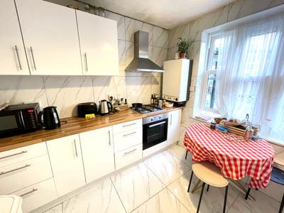 Beautiful Double Room- Bricklane/Shoreditch Main Photo