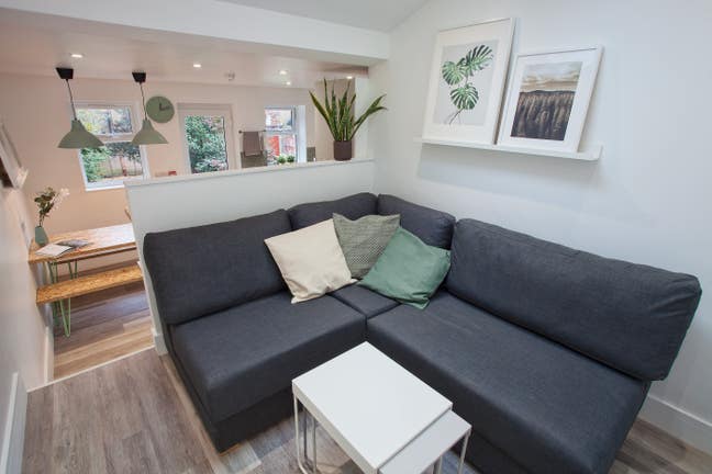 Modern Furnished Double Room | Thornton Heath  Main Photo