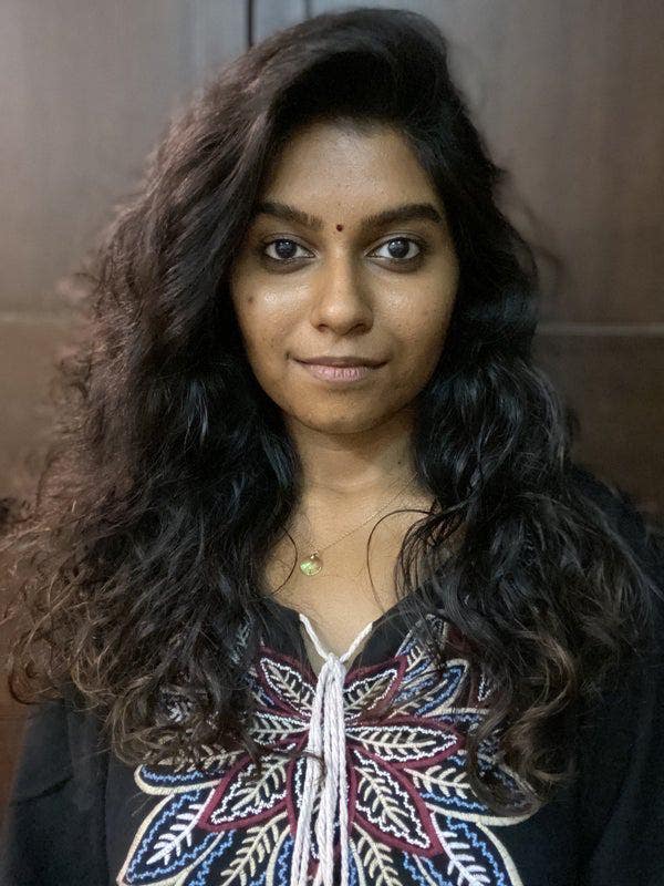 Looking for a double bed  Main Photo