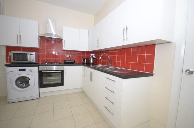 Double Room in Hackney Central Main Photo