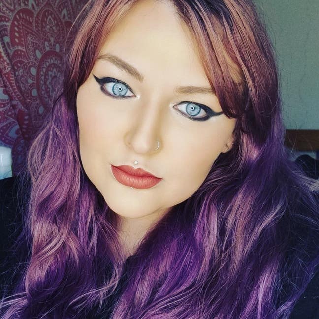 Looking for room/studio/1bed flat to rent  Main Photo