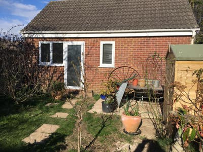 Garden studio. Lovely space full of light.  Main Photo