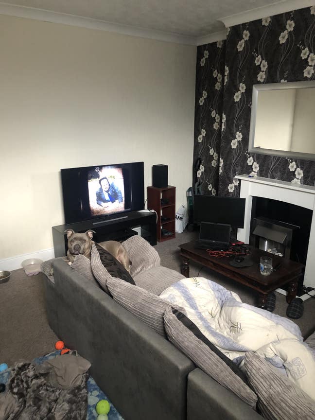 Room to let in beeston area ls11 Main Photo