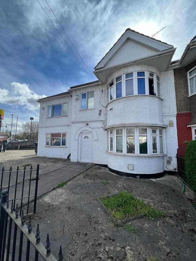 Wonderful Studio Apartment to Rent Main Photo